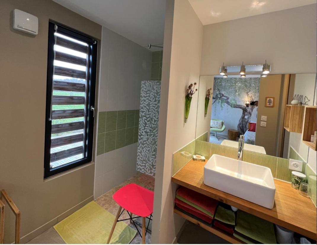 Bed and Breakfast Relais De La Brande Saint-Gourson Экстерьер фото
